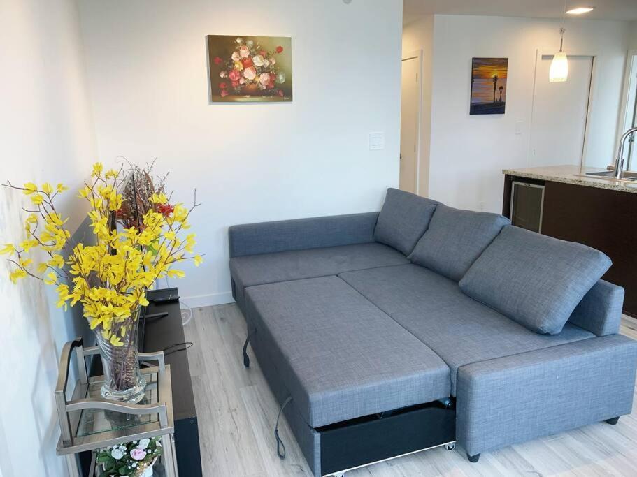 Appartement Downtown 3Br/2Ba+Views+Skytrain+Free Parking à Vancouver Extérieur photo