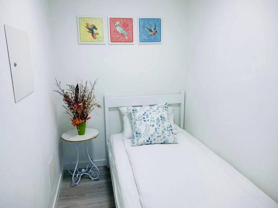 Appartement Downtown 3Br/2Ba+Views+Skytrain+Free Parking à Vancouver Extérieur photo